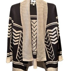 Olive & Oak Black and Cream Geometric Cardigan